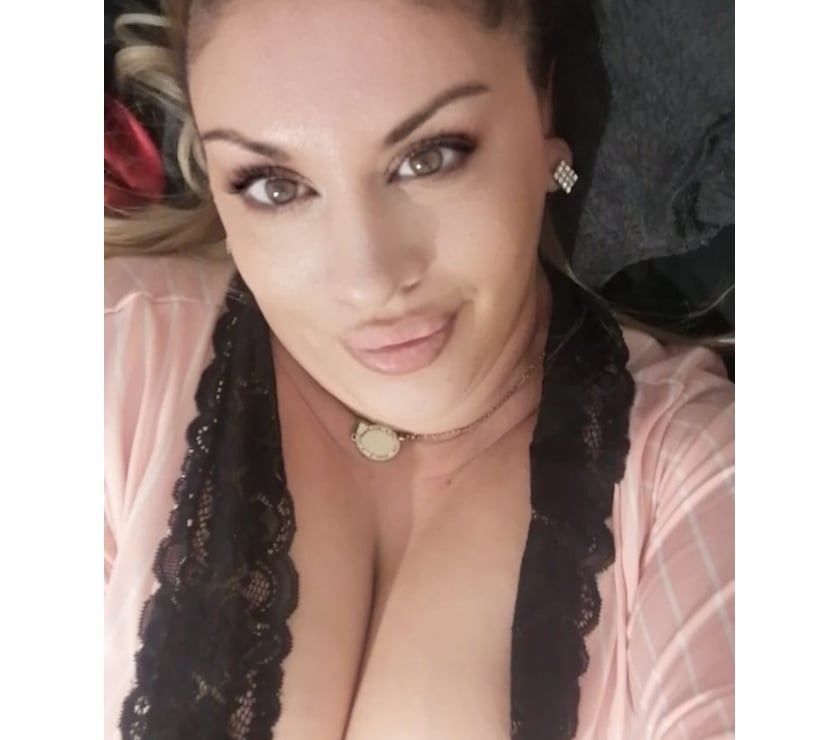 Escorts Lancashire Pendle - Photos for Mona-Moon New in Town Party girls best services