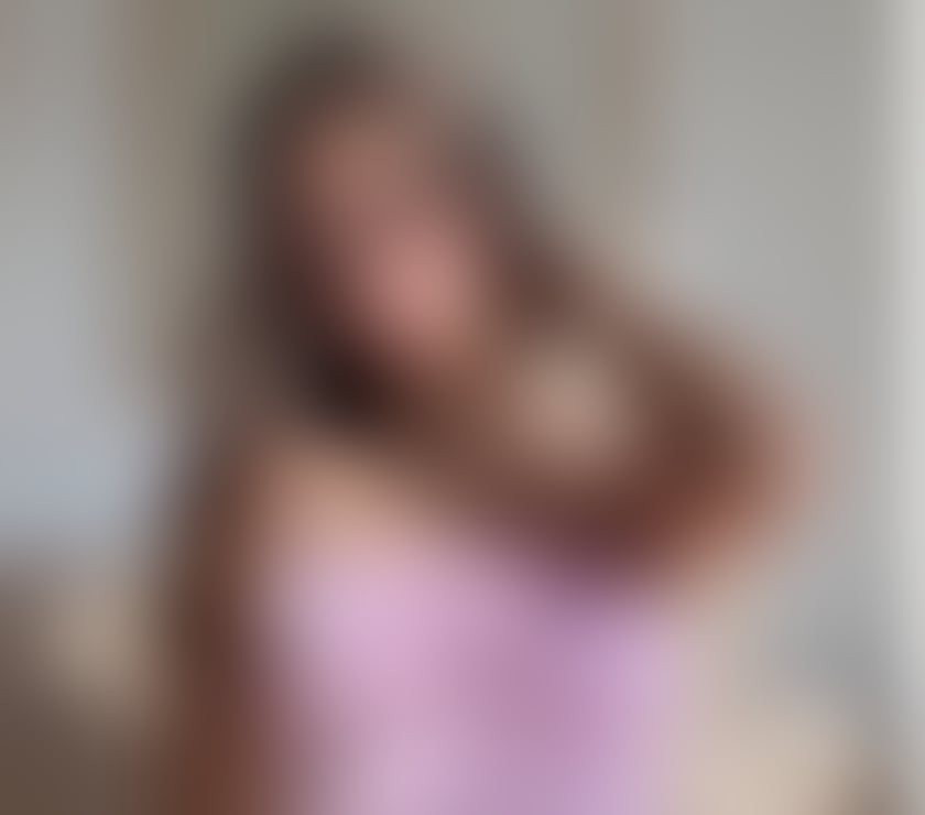 Escorts Battersea South West London - Photos for ISABELLY 🦋🧁best owo💦party girl 🎉