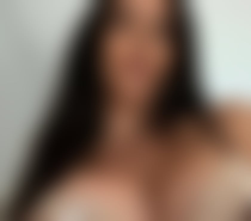 Escorts West Midlands Walsall - Photos for Sara Best party girl in town🥰😍