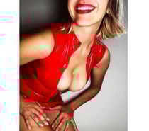 JULIE x PROFESSIONAL MASSAGE x BODY2BODY x RELAX