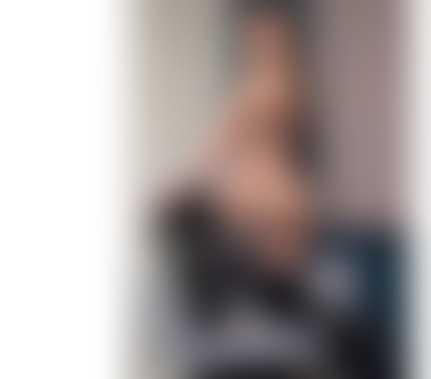 Escorts West Midlands Dudley - Photos for Thai Ladyboy in Dudley only 5 days Here.