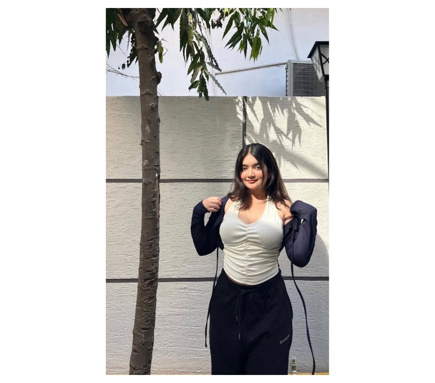 Escorts Ealing Southall - Ealing - Photos for Elegant Indian girl