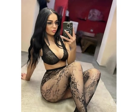  Escorts Bescot Walsall - Photos for 🔥Quick 30💥Brunette❤️party girl 🔥😘