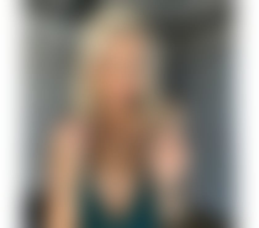  Escorts Nottingham City Centre Nottingham - Photos for Ella💋hot girl🔥💯real 🎉party