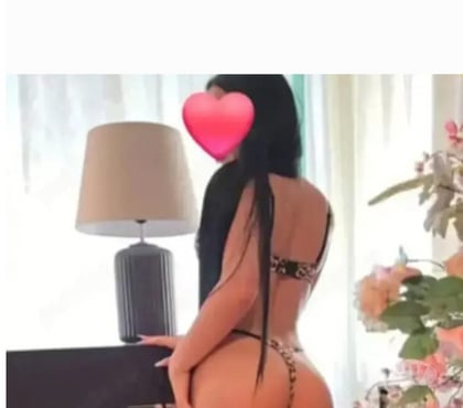 Escorts Hyde Park Leeds - Photos for Hi im Bella really brunet sllim best owo ❤️💕