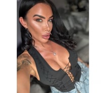 YOUR FAVOURITE MILF🔞 IM BACK GUYS😈