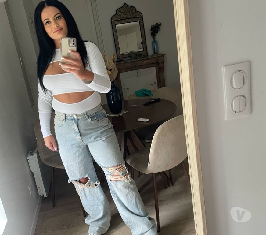 Escorts West Yorkshire Leeds - Photos for New Beauty in Town Luna -Don’t Miss Out !!!