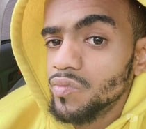 Lightskin guy looking to have fun 😈