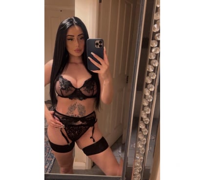 Escorts Slough Town Centre Slough - Photos for Big natural boobs DD♥️Body size 8♥️GFE and much more