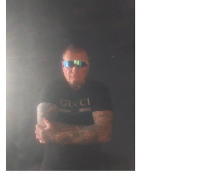 naughty dating Rawdon Leeds - Photos for Mature Male Muscles Tattoos Looking for Naughty Females