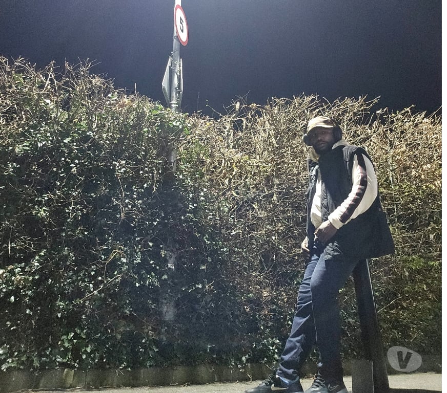 Escorts Peterborough Peterborough City Centre - Peterborough - Photos for Escort and massage