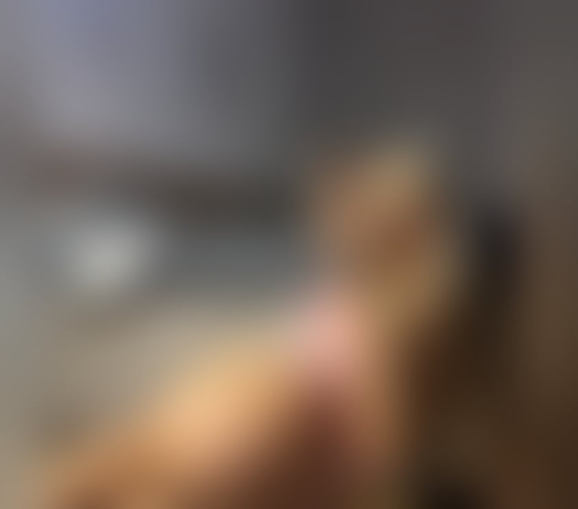 Best in town 💯❤️ Hottest blonde 😜