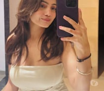 Elegant & Discreet Independent Asian girl available