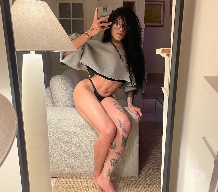 Trans Escorts East London Poplar - East London - Photos for Luma Hot Brazilian TS 🔥🇧🇷 PARTY girl 🎉