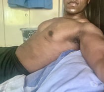 Bi Hung Discreet Late Night