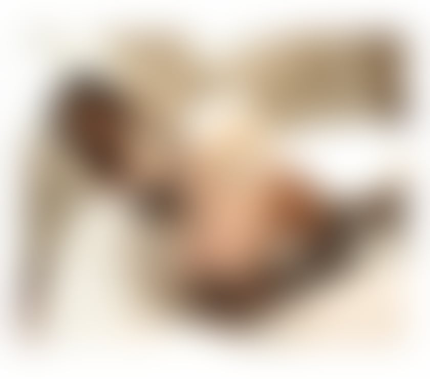  Escorts & Erotic Massage Headingley Leeds - Photos for Hi I m larisa new girl massage no rushing