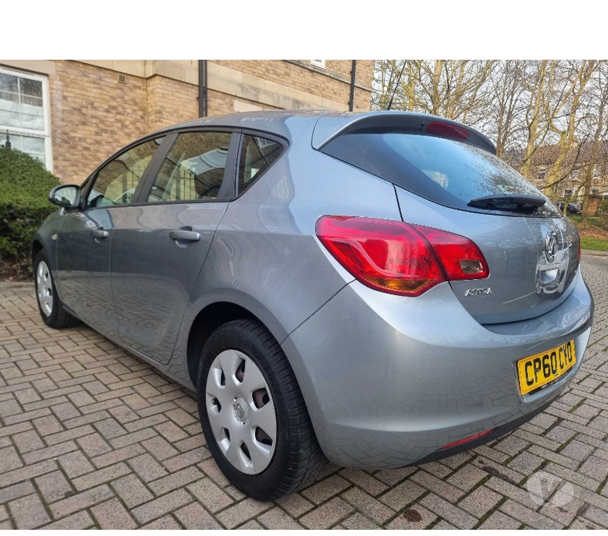 used cars for sale West Yorkshire Wakefield - Photos for 2010 vauxhall astra 16v exclusiv