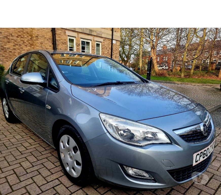 used cars for sale West Yorkshire Wakefield - Photos for 2010 vauxhall astra 16v exclusiv