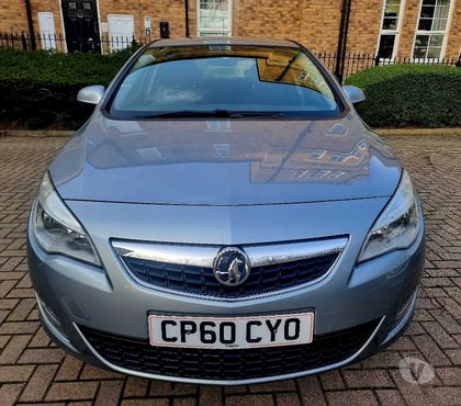 Cars for sale Wakefield City Centre Wakefield - Photos for 2010 vauxhall astra 16v exclusiv