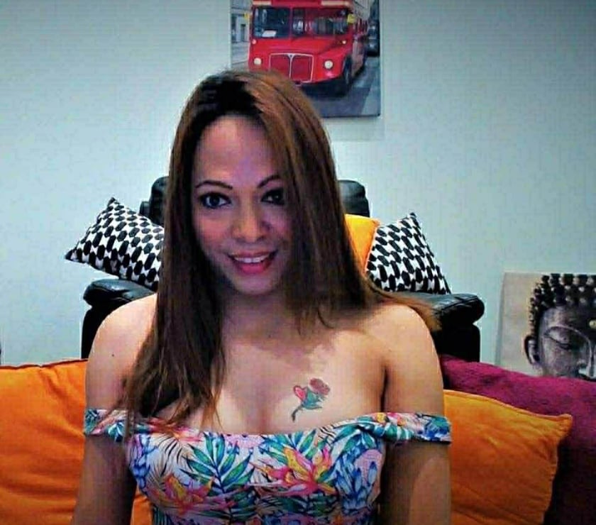 Escorts Lincolnshire Lincoln - Photos for Sexy Asian oriental transsexual transgender in City Centre