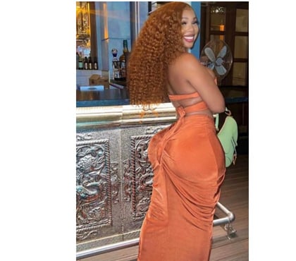 Escorts Reading Town Centre Reading - Photos for beautiful big-butted vanilla chocolate 🍑🍑🍑