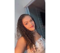 beautiful new girl in town