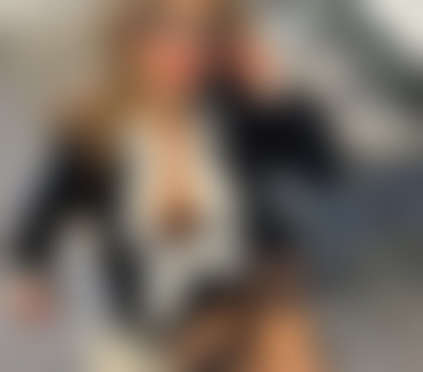 Escorts East Sussex Eastbourne - Photos for Gentle mature all natural Brazilan MILF