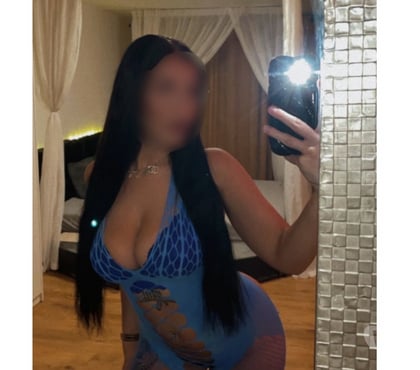 Escorts London Gatwick Airport Crawley - Photos for STUNNING MELLISA☎️ PARTY OUTCALL☎️