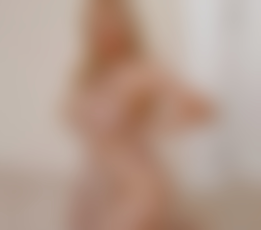  Escorts Woking Town Centre Woking - Photos for 💞 EROTIC BODY to BODY MASSAGE 💞