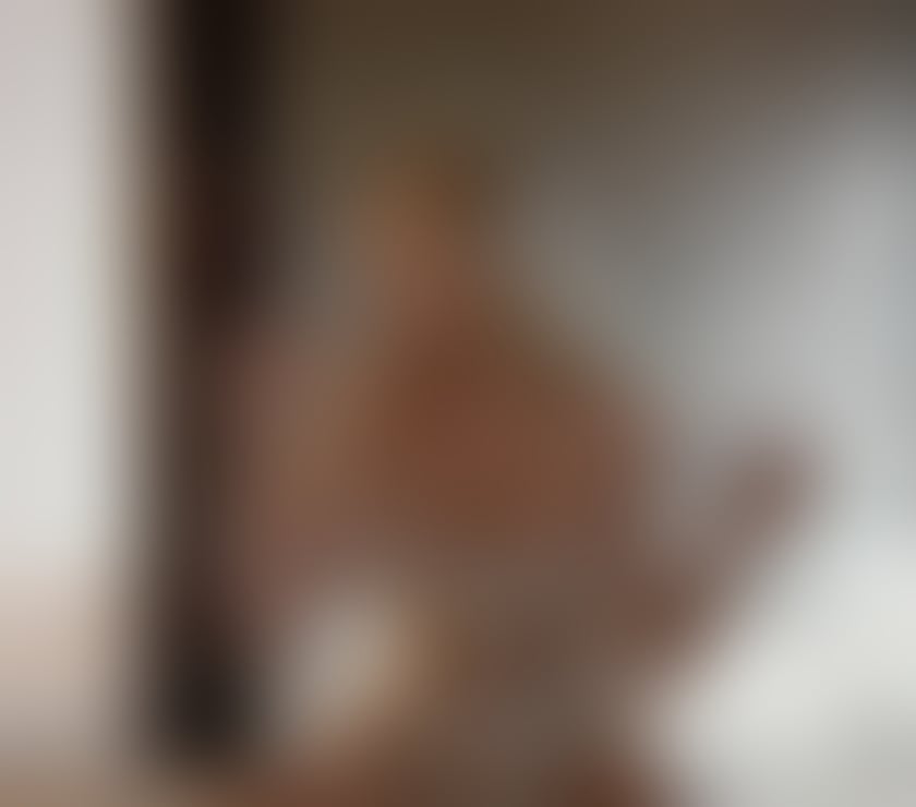 Escorts Surrey Woking - Photos for 💞 EROTIC BODY to BODY MASSAGE 💞