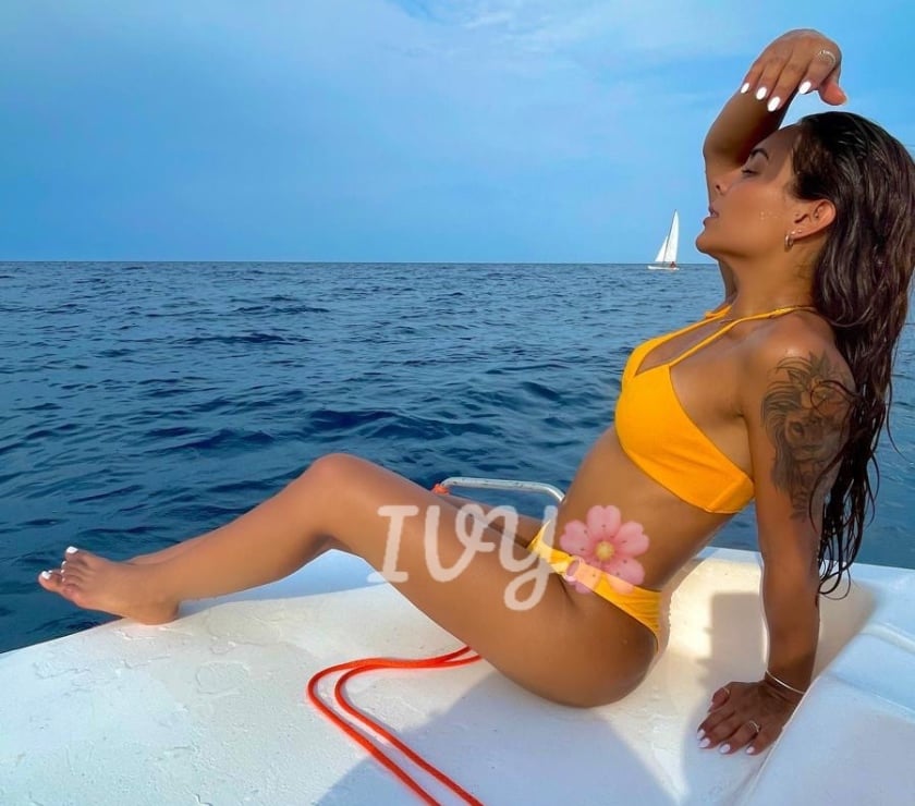 Escorts Essex Brentwood - Photos for MASSEUSSE IVY🌸NEW IN BRENTWOOD🦋