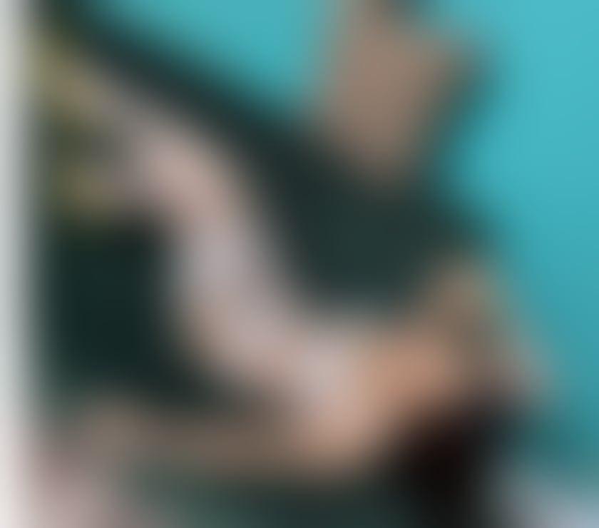 Escorts Somerset Yeovil - Somerset - Photos for Genuine petite Thai beauty