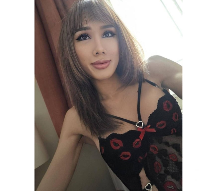 Trans Escorts Cambridgeshire Cambridge - Photos for Trans Veda Ts ladyboy visiting Cambridge City Centre.