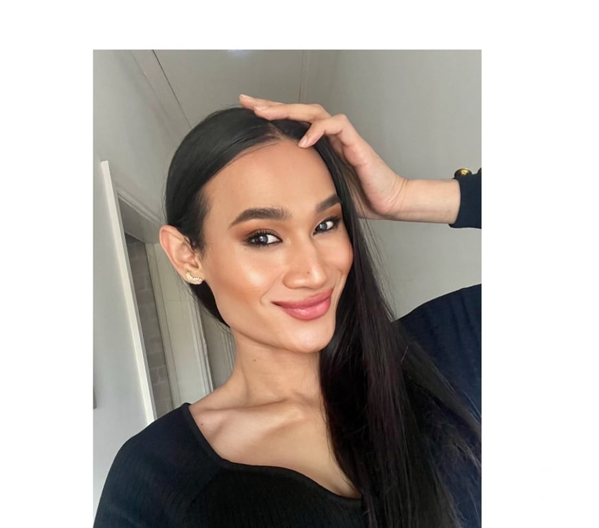 Escorts West Yorkshire Leeds - Photos for Thai trans girl, but I’ve something rock hard down below.