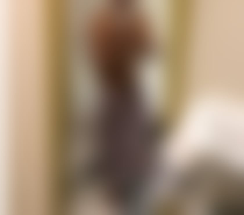 Hey am in your area London male escort available outcall