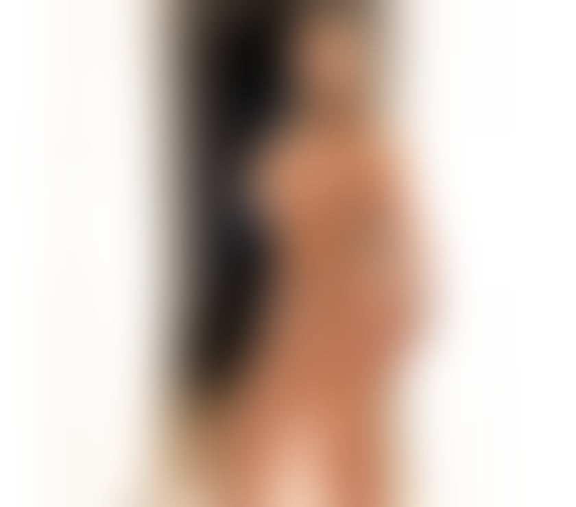 Escorts North London Tottenham - North London - Photos for Hi, I'm Karol. I'm the one in the photo.