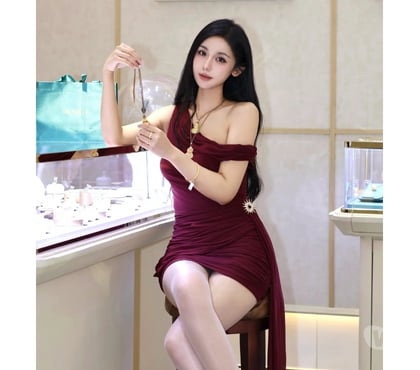 Escort Aldgate East East London - Photos for Party Asian girl, good service, Arrived today