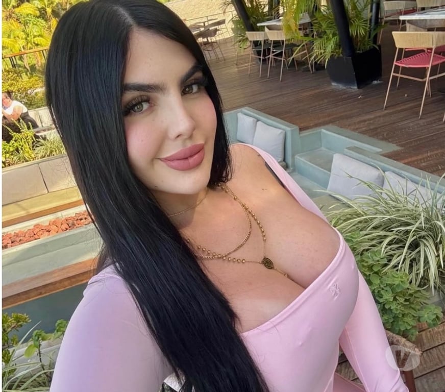 Escorts Hertfordshire Watford - Photos for 🔥 CLASSY • APPROACHABLE • RELAXED 🔥