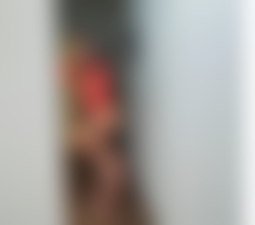 Hello guys I'm LORA&PARTY GIRL 💞💕💋