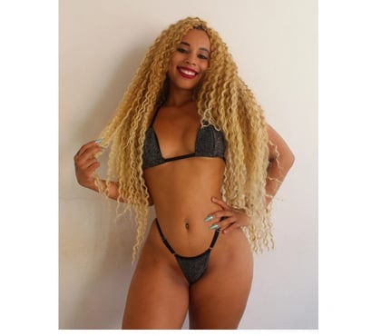 Escorts South Kenton Station Brent - Photos for Julia Charm and Unforgettable Moments