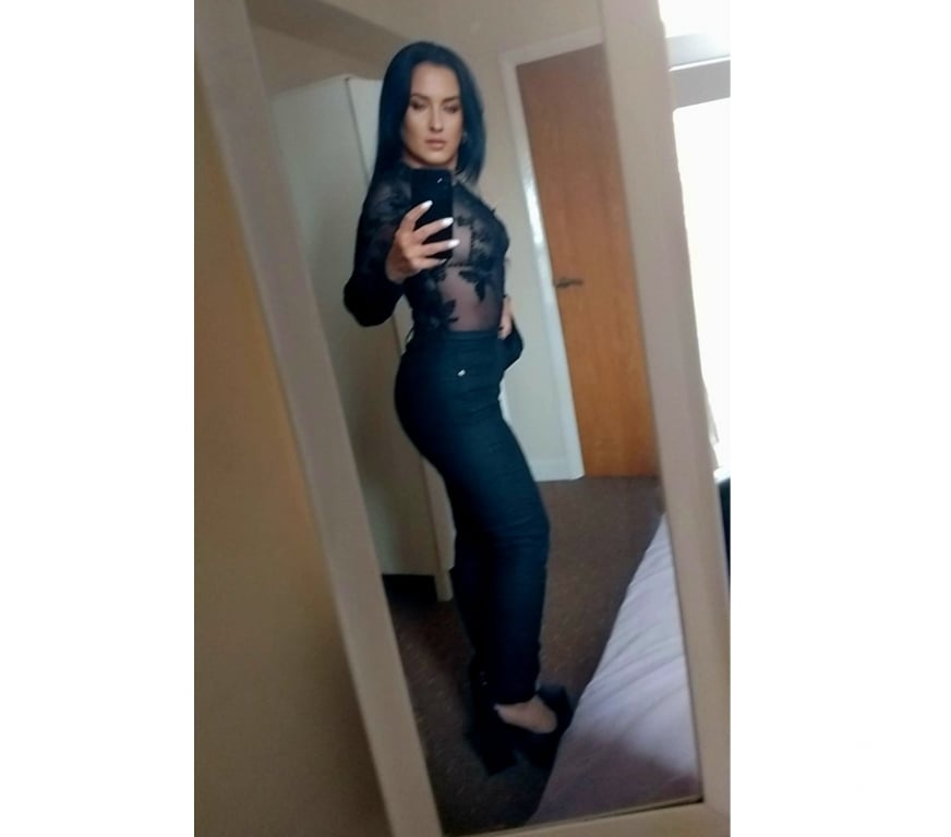 Escorts West Yorkshire Leeds - Photos for What you see it's what you get,new petite beauty