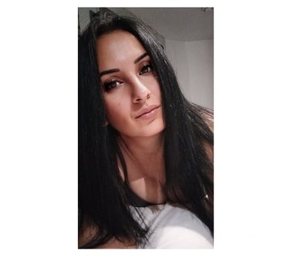 Escorts Leeds City Centre Leeds - Photos for New petite brunette with natural curvy body