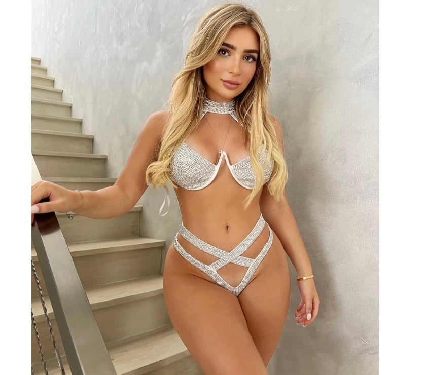 Photos for WET🍑OWO💦KISS AND MUCH MORE👙PARTY🍭