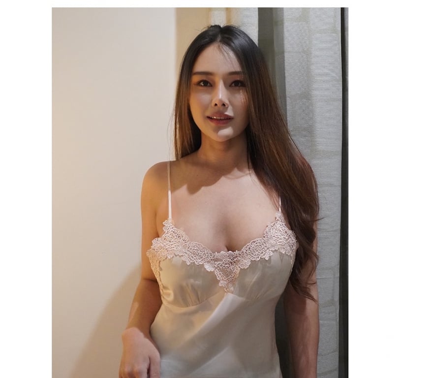 Escorts Surrey Spelthorne - Photos for REYA THAI NEW GIRL IN YOUR TOWN 💋