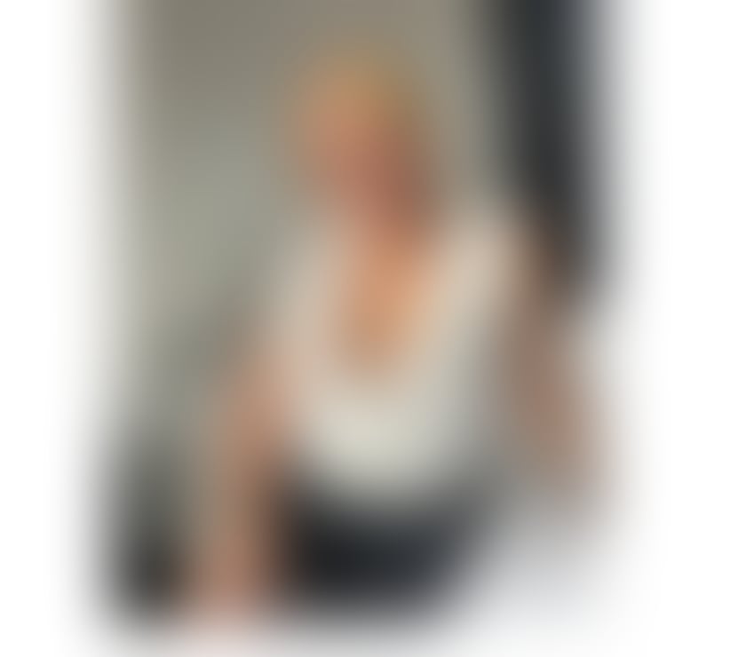  Escorts Northwood Hills Station Hillingdon - Photos for Maya party paraguayan girl back in town!