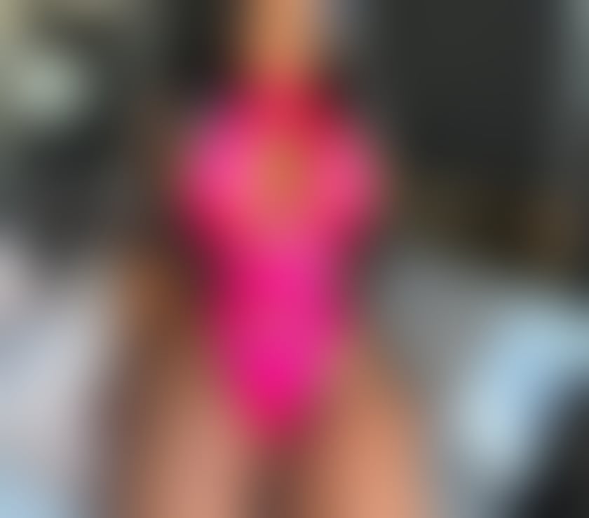 Escort Eastern Docks Southampton - Photos for PAOLA 🍑SWEET LATINA 🍫NEW IN TOWN PARTY GIRL