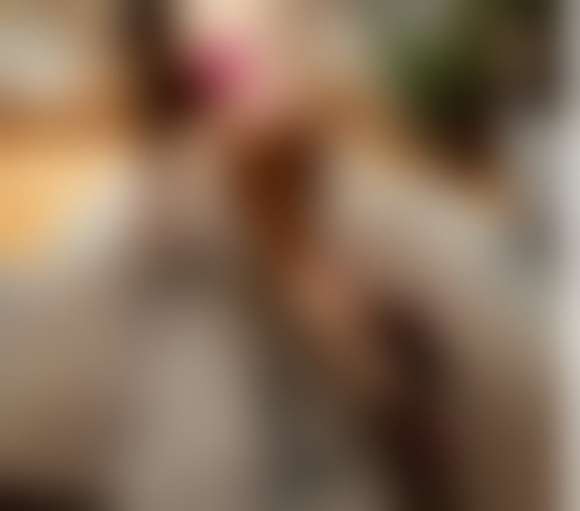 Escorts South West London Battersea - South West London - Photos for Bubbly Californian in Battersea