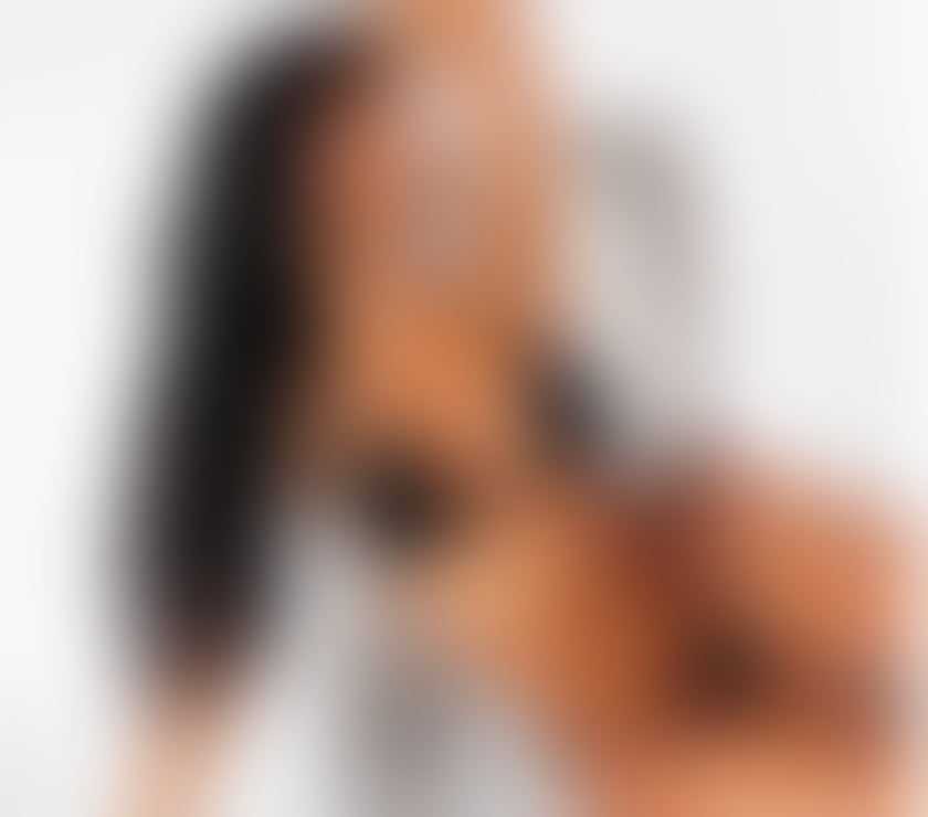 Escorts Newport - Wales Newport City Centre - Newport - Photos for AMAZING BRUNETTE 🇧🇷🔥