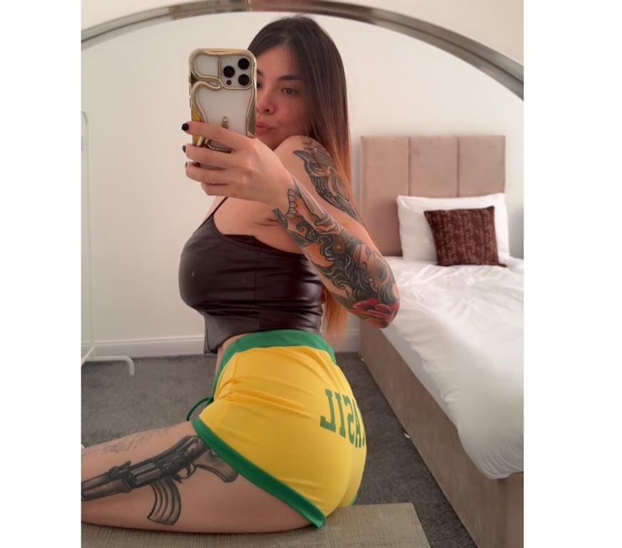 Escorts Glasgow Glasgow City Centre - Glasgow - Photos for LILI🇧🇷 I’m not fakefollow me on Instagram