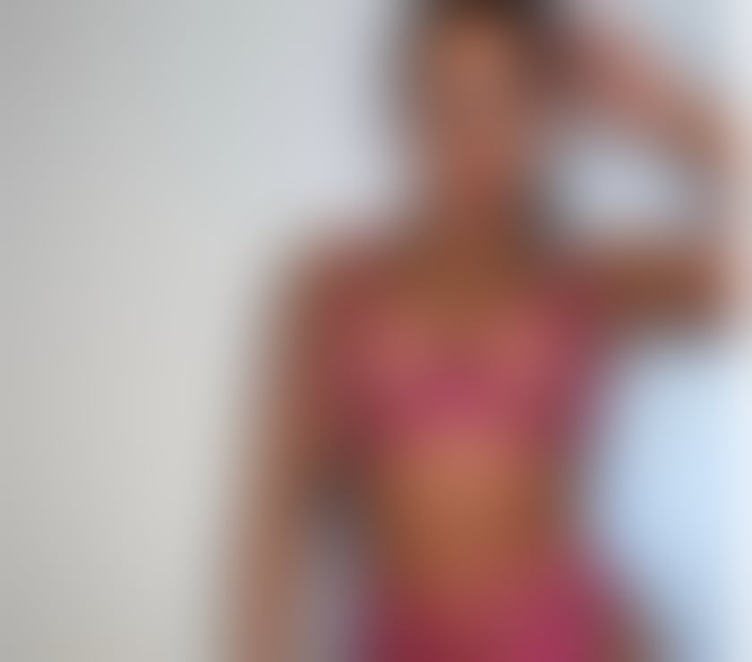 Escorts Lancashire Burnley - Photos for Gorgeous Emily🎀BestTITS🍒Amazing peachy Bum🍑Party